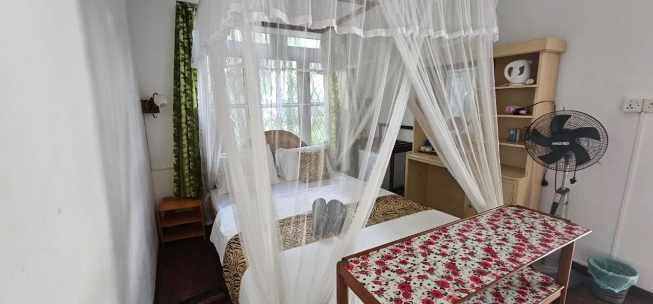Hilltop Guest House Элла Экстерьер фото